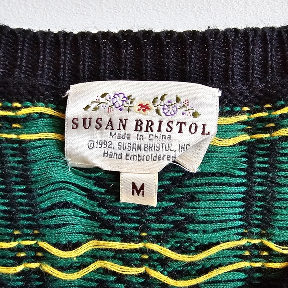 Vintage 1992 Susan Bristol Hand Knit Bear Pattern Colorful Cardigan Sweater Sz S - Picture 13 of 15